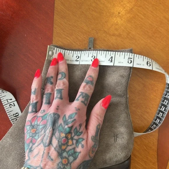 FRYE Joan Campus Suede Wood heeled ankle zip boot. Size 9.5 M Grey - Picture 12 of 12